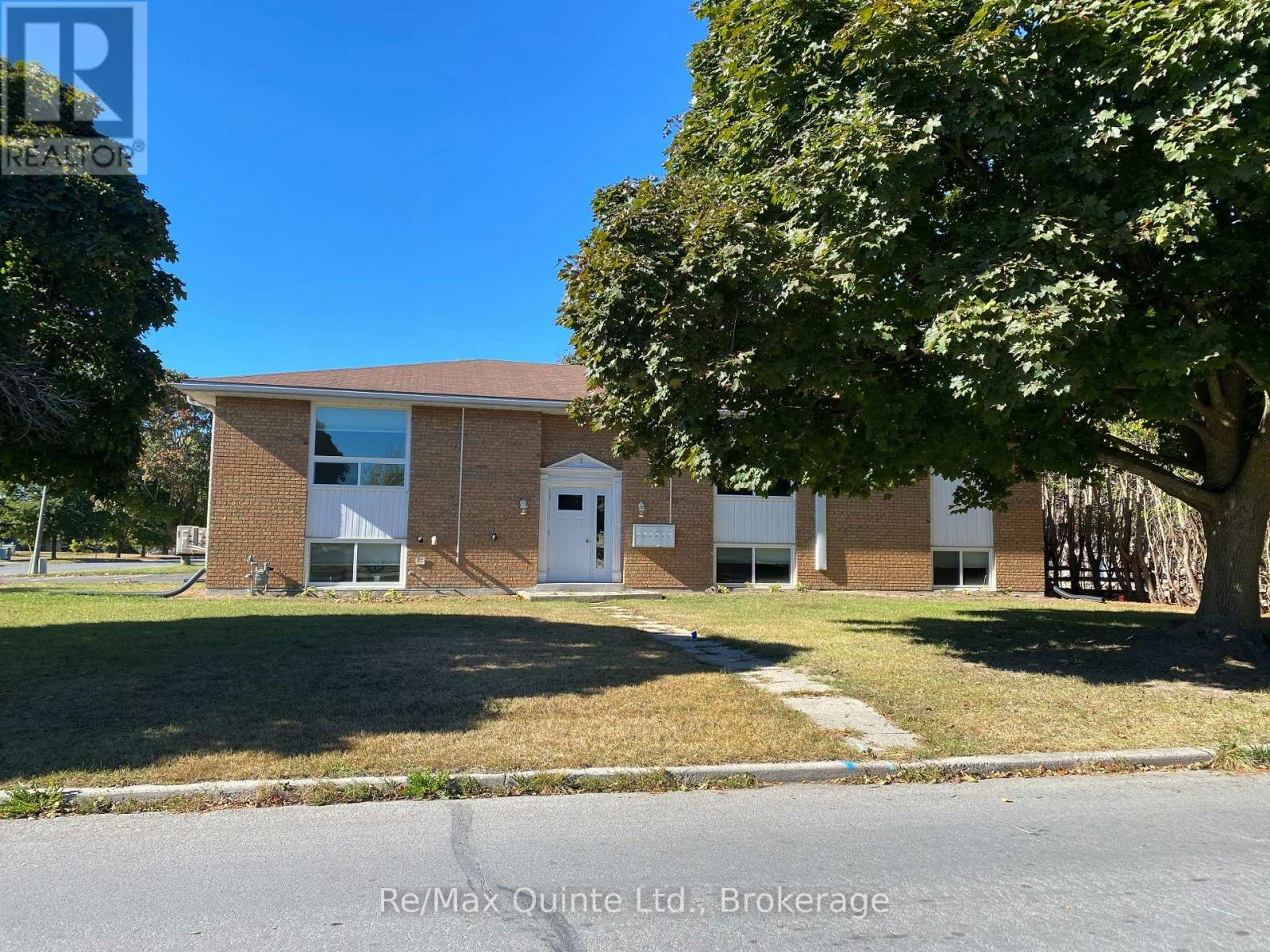 3-2 Village Drive, Belleville, ON, K8P 4J8