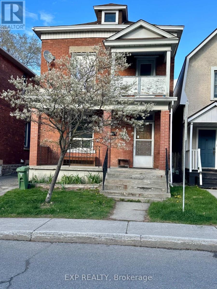 57 Spadina Avenue, Ottawa, ON, K1Y 2B8