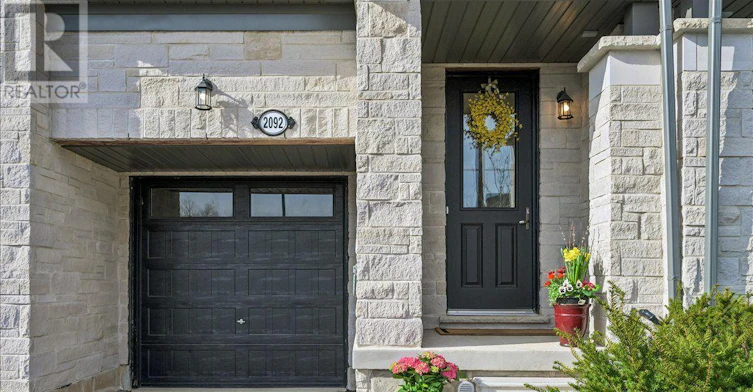 2092 Ellerston Common, Burlington, ON, L7P 0V6 - 3