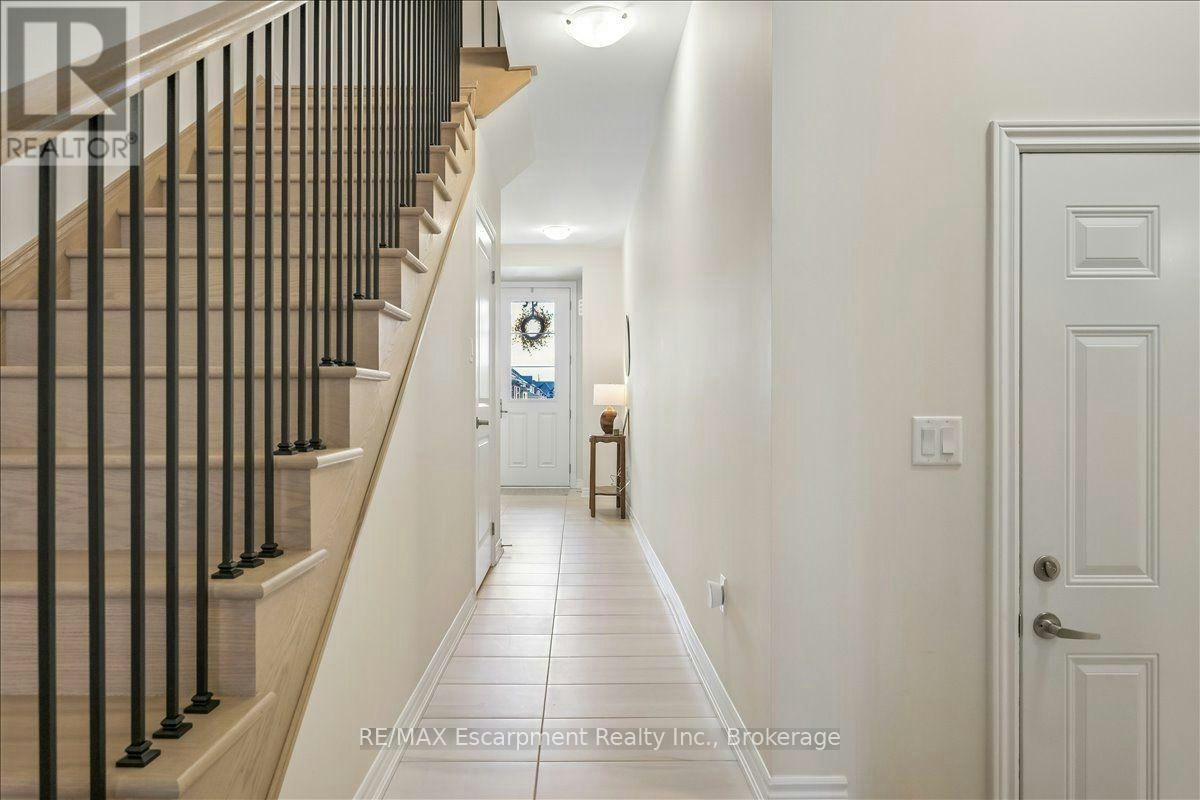 2092 Ellerston Common, Burlington, ON, L7P 0V6 - 6
