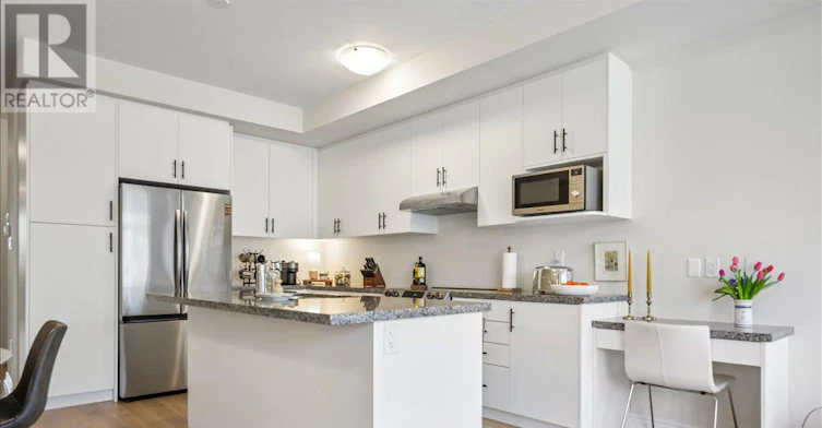 2092 Ellerston Common, Burlington, ON, L7P 0V6 - 12