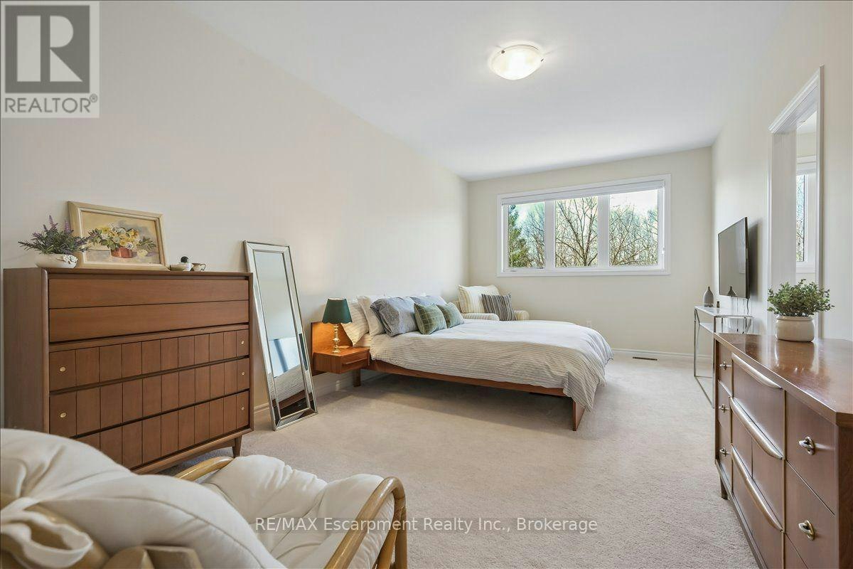 2092 Ellerston Common, Burlington, ON, L7P 0V6 - 29