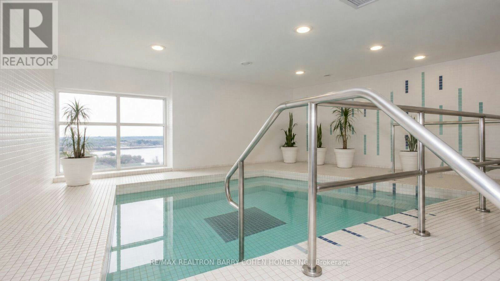 2719-25 The Esplanade, Toronto, ON, M5E 1W5 - 9