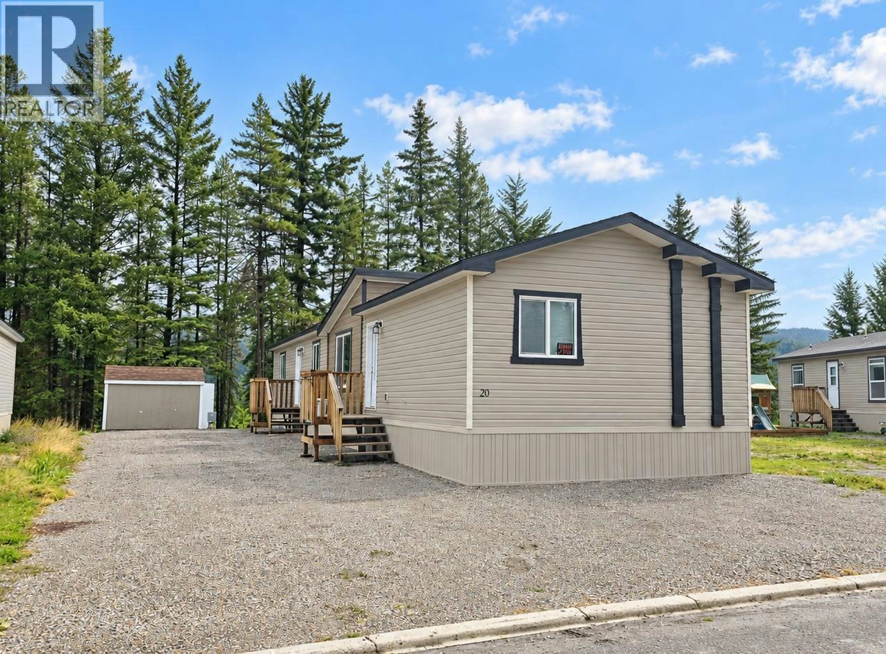 20 Wilderness Heights Drive, Elkford, BC, V0B 1H0