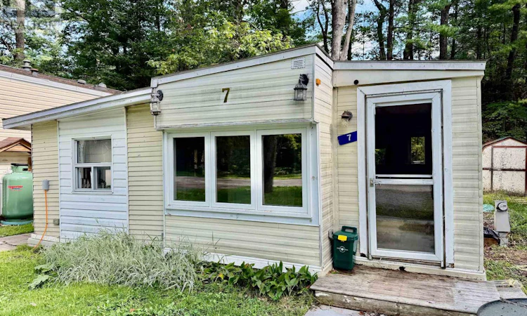 7-1007 Racoon Road