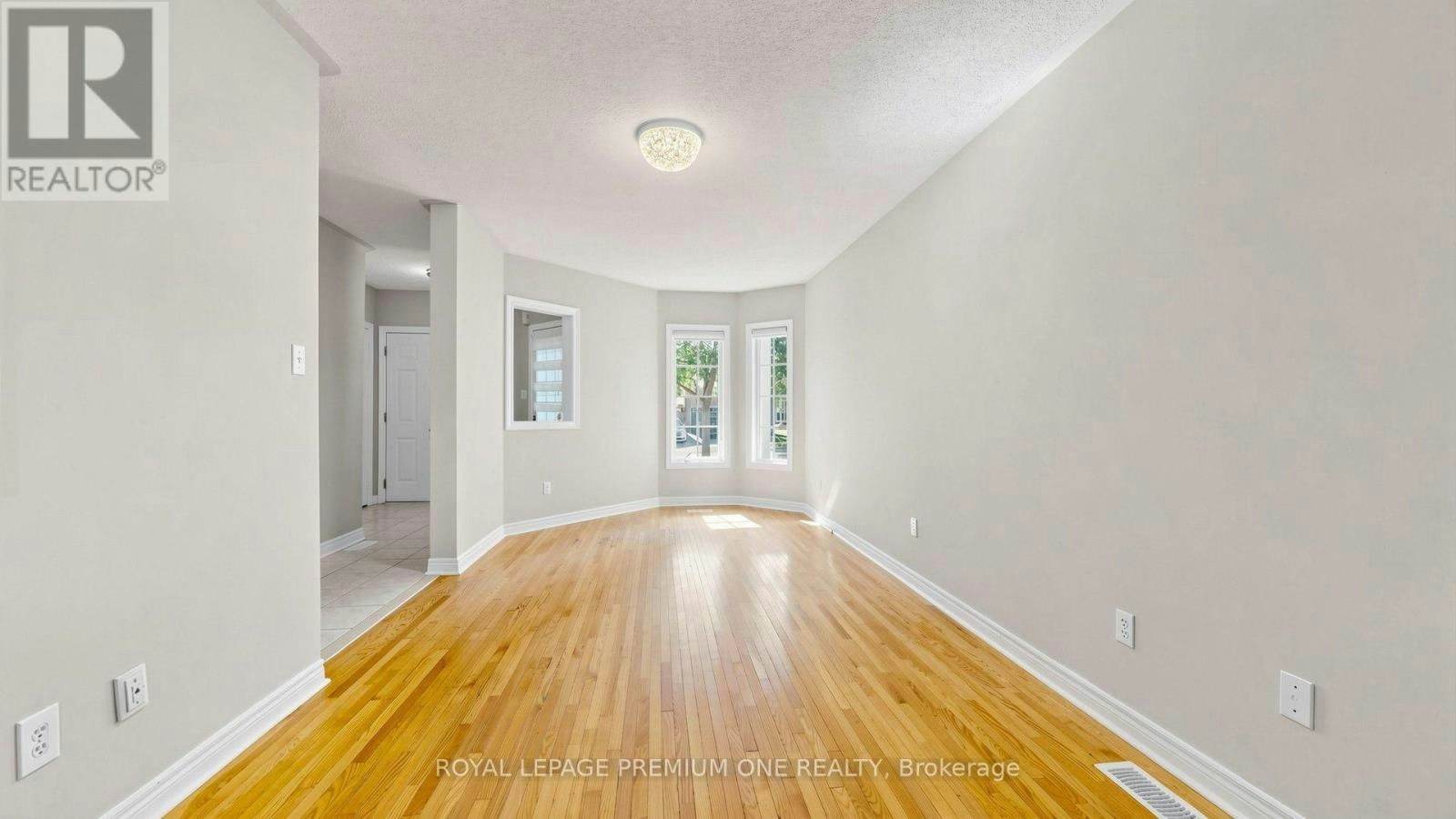 37 Coolspring Crescent, Caledon, ON, L7E 2J5 - 4
