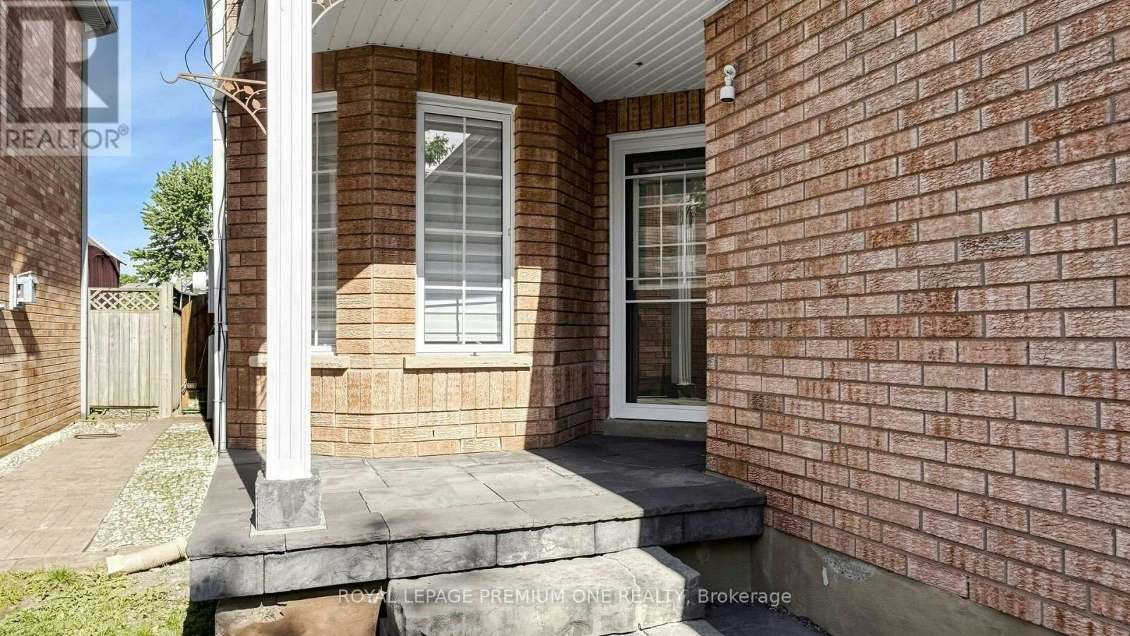 37 Coolspring Crescent, Caledon, ON, L7E 2J5 - 2