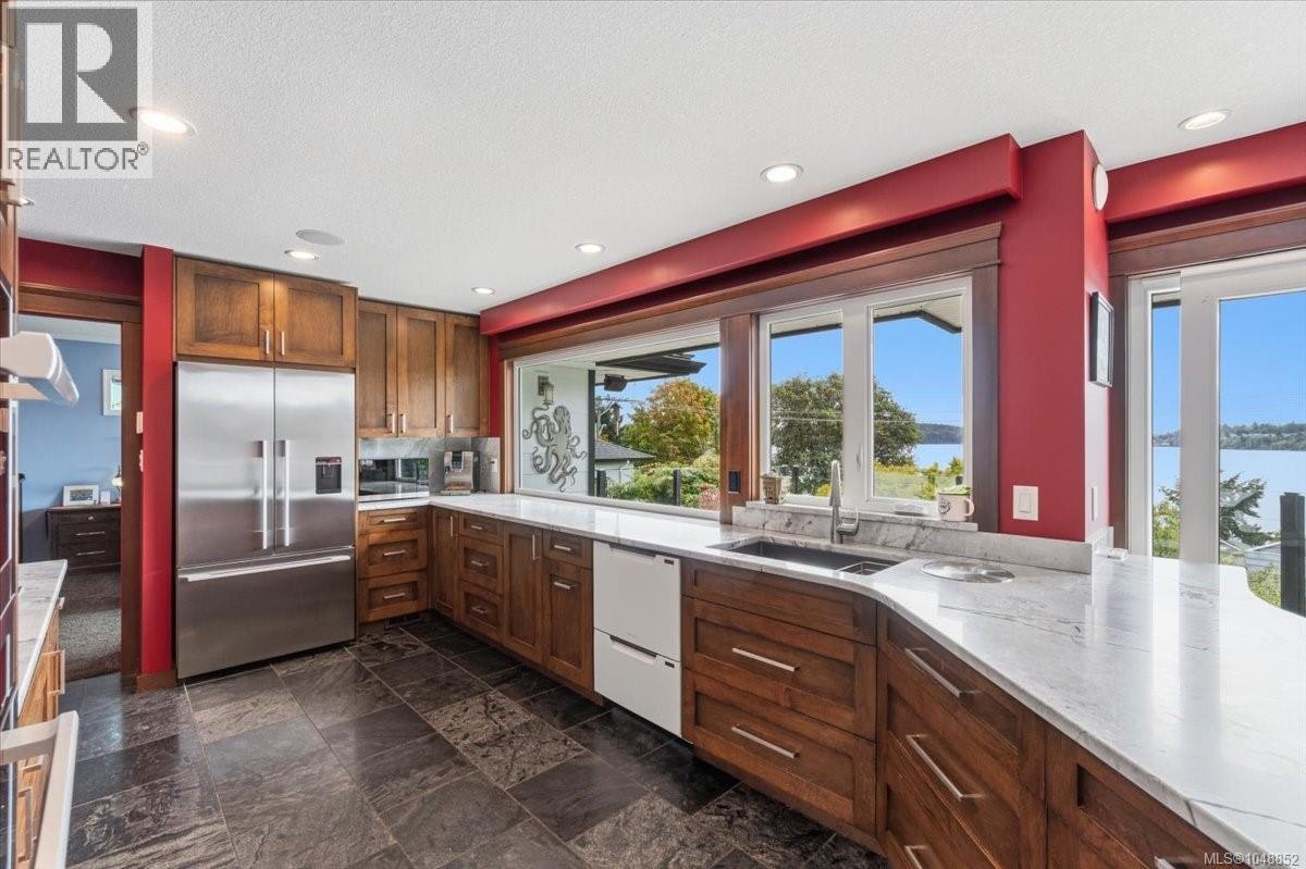 1410 Sherwood Drive - 3
