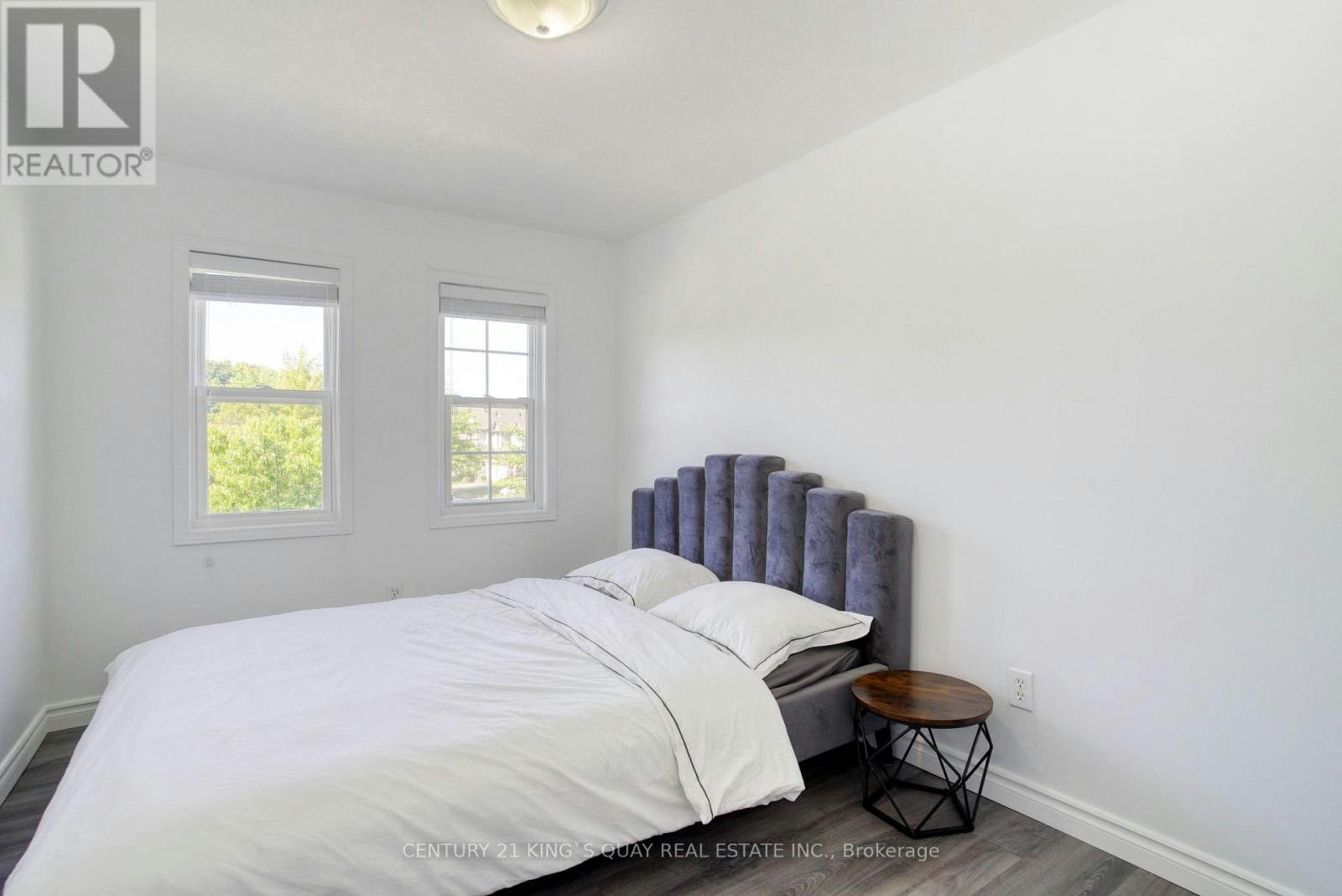 612 Winterberry Avenue, Waterloo, ON, N2V 2W4 - 26