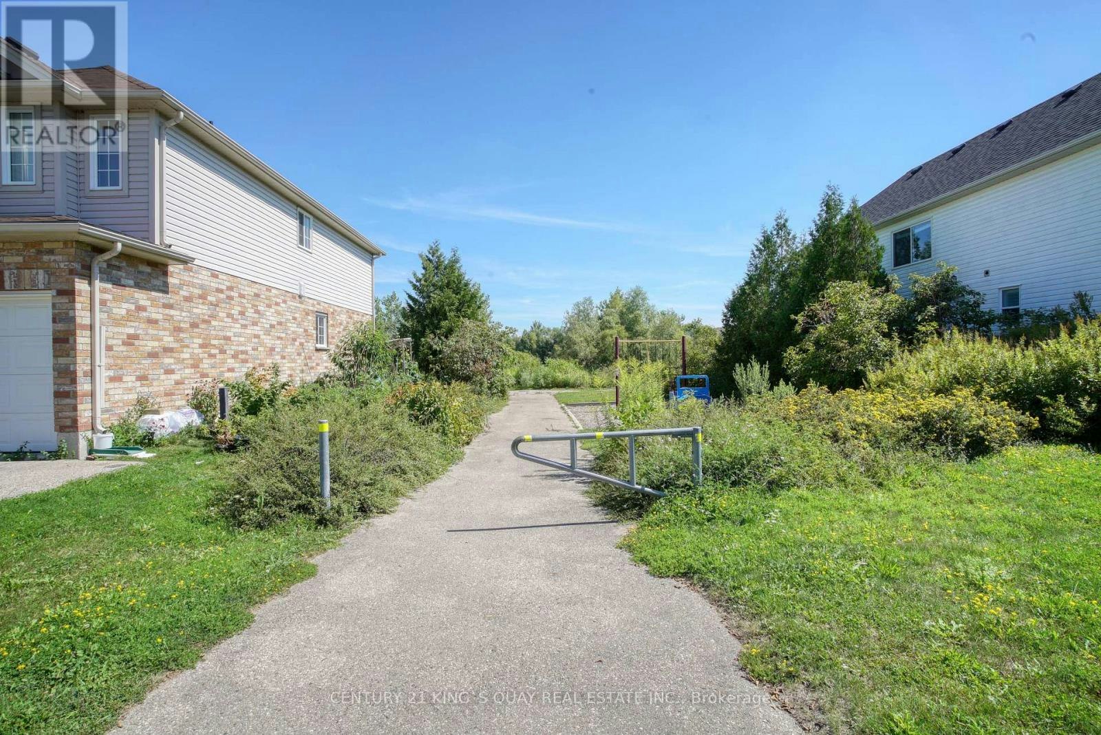 612 Winterberry Avenue, Waterloo, ON, N2V 2W4 - 41