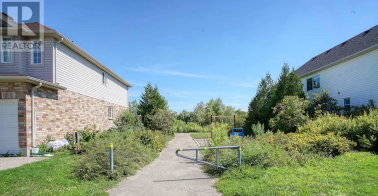612 Winterberry Avenue, Waterloo, ON, N2V 2W4 - 41