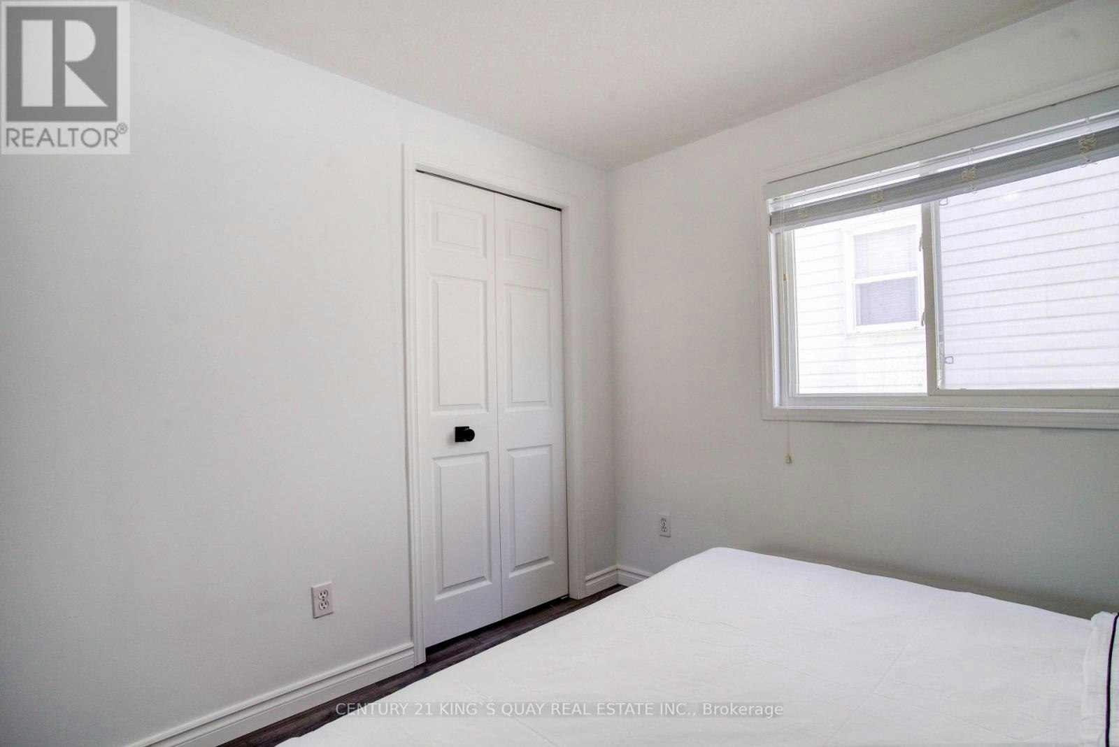 612 Winterberry Avenue, Waterloo, ON, N2V 2W4 - 25