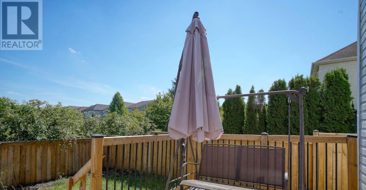 612 Winterberry Avenue, Waterloo, ON, N2V 2W4 - 36