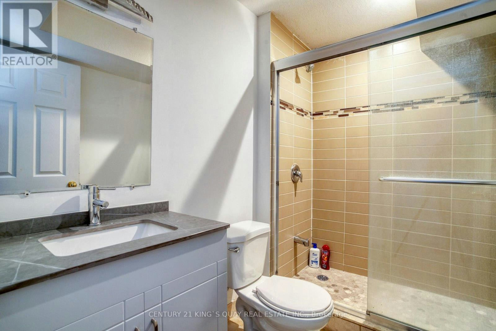 612 Winterberry Avenue, Waterloo, ON, N2V 2W4 - 33