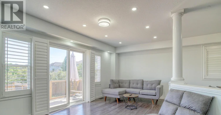 612 Winterberry Avenue, Waterloo, ON, N2V 2W4 - 13