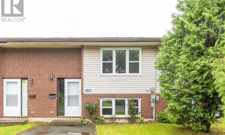 448 Renfrew Street