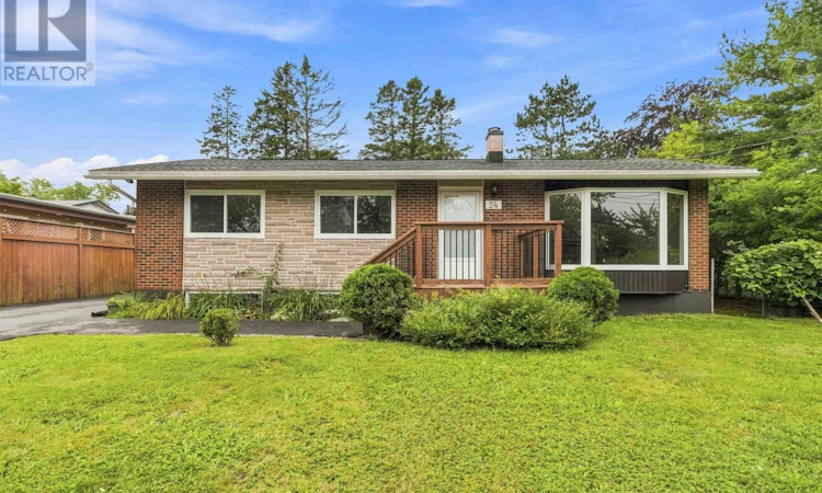 24 Muriel Avenue