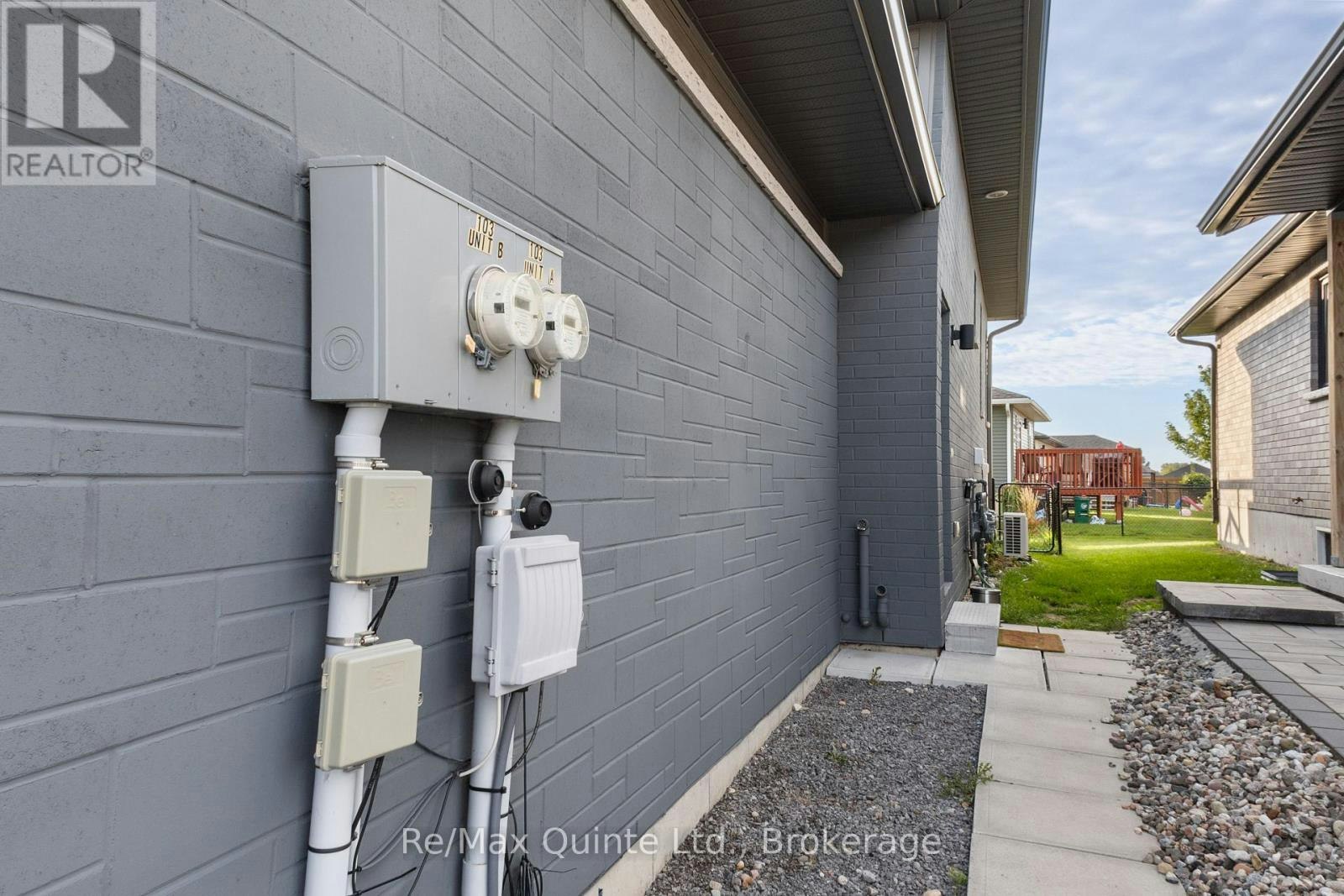 B-103 Dewal Place, Belleville, ON, K8P 0H3 - 11