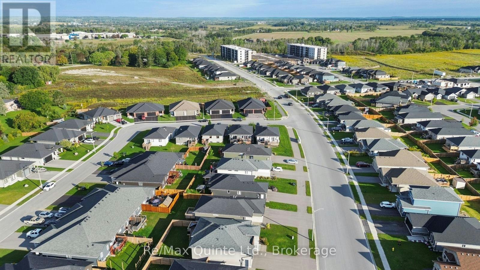 B-103 Dewal Place, Belleville, ON, K8P 0H3 - 10