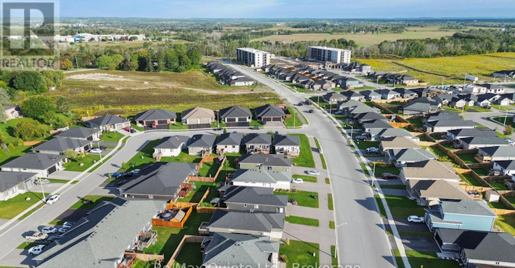 B-103 Dewal Place, Belleville, ON, K8P 0H3 - 10