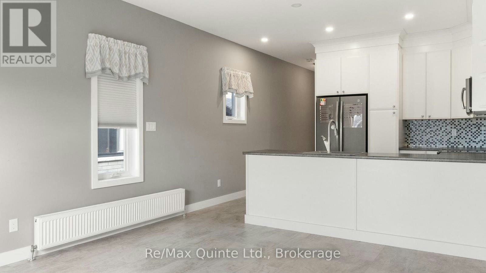 B-103 Dewal Place, Belleville, ON, K8P 0H3 - 13