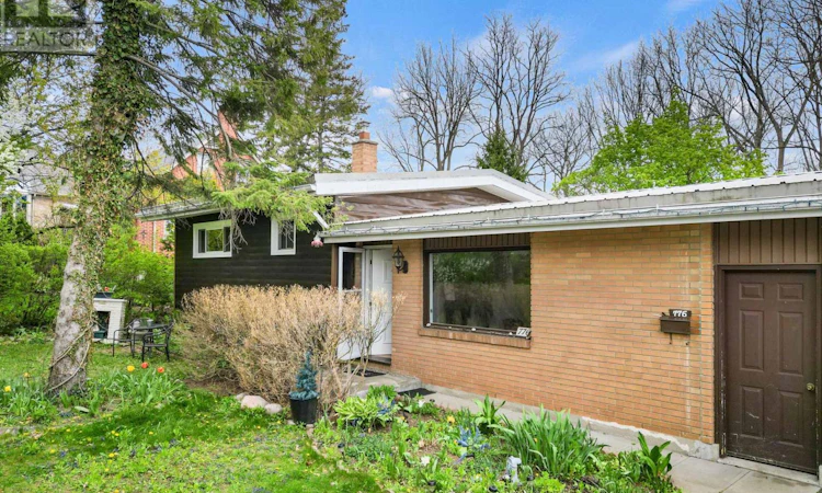 776 Sunninghill Avenue
