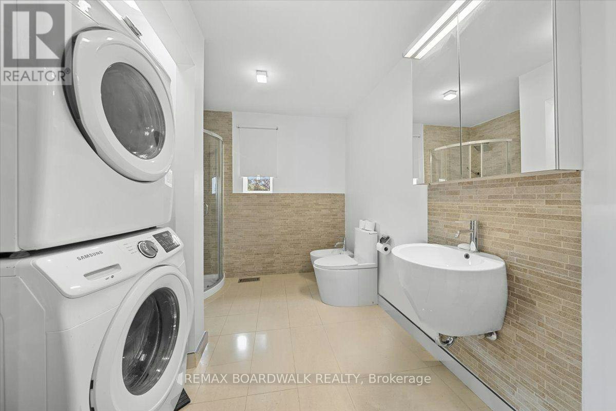 152 Duford Street, Ottawa, ON, K2L 6Z7 - 23