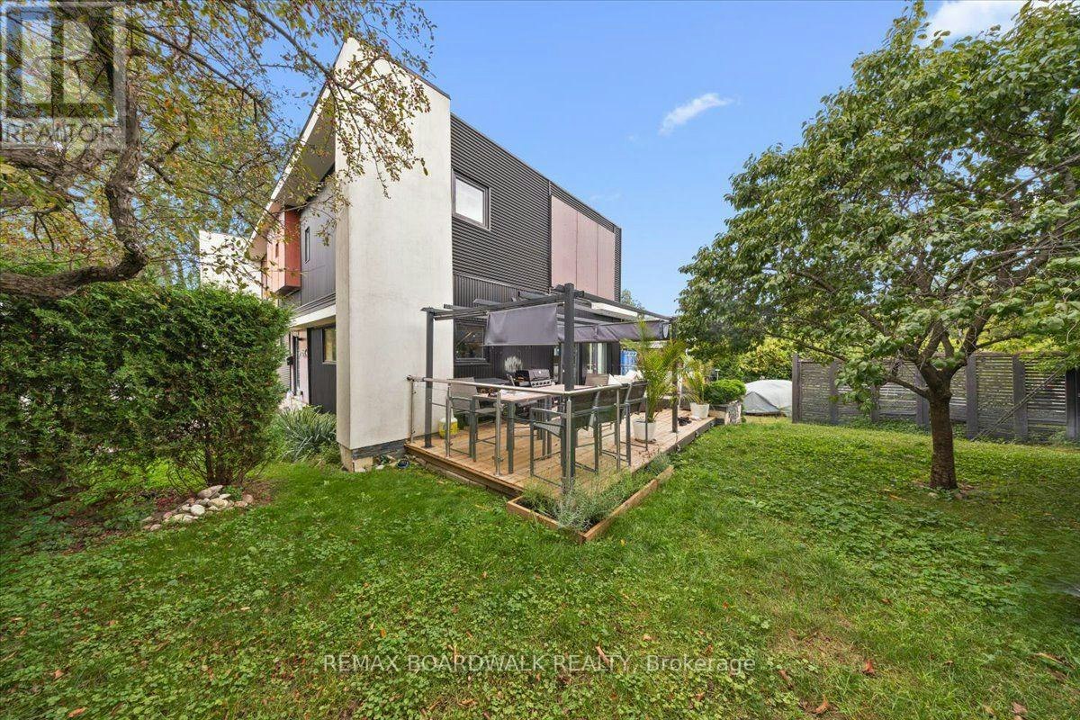 152 Duford Street, Ottawa, ON, K2L 6Z7 - 26