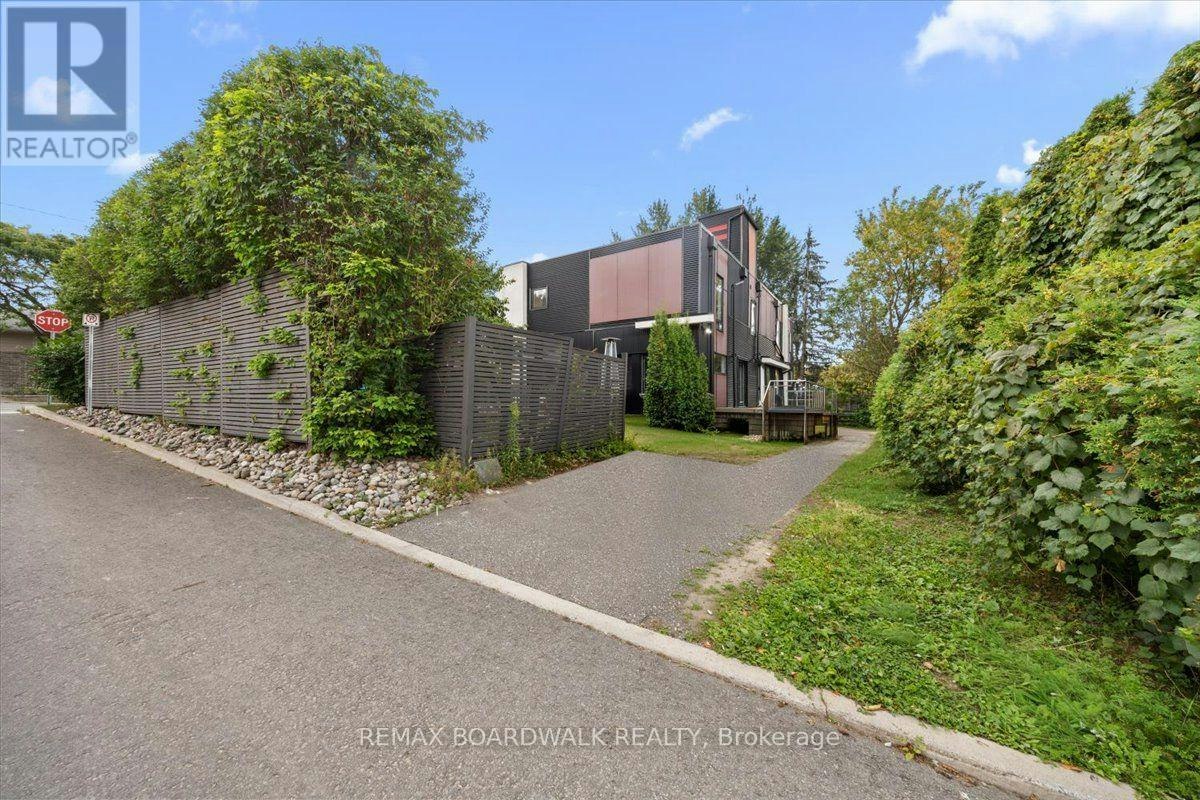 152 Duford Street, Ottawa, ON, K2L 6Z7 - 27