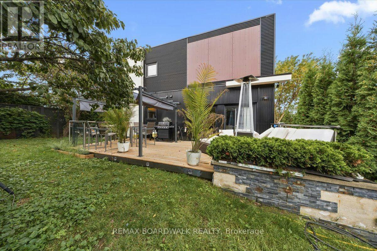 152 Duford Street, Ottawa, ON, K2L 6Z7 - 25