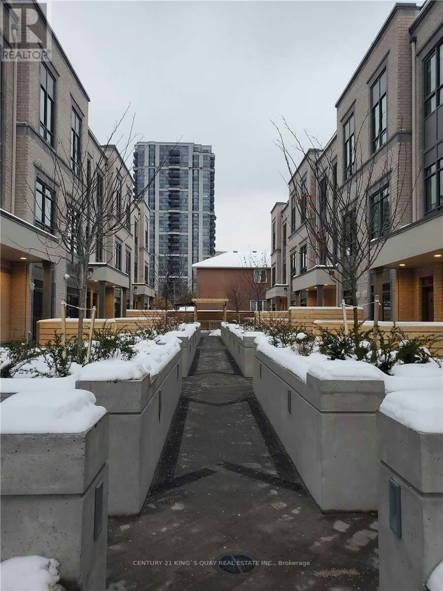 16-52 Holmes Avenue, Toronto, ON, M2N 0J9 - 3