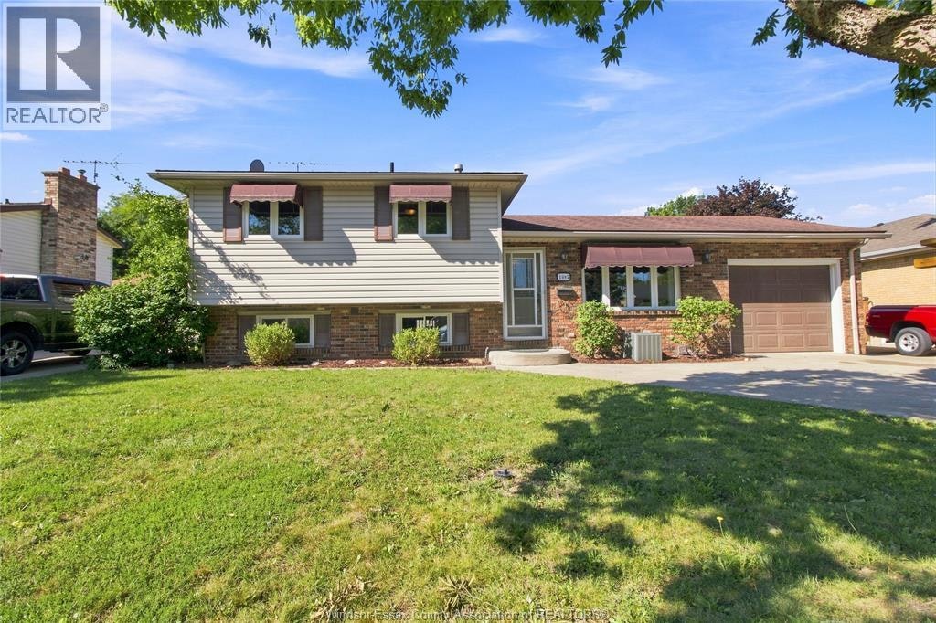 1085 Watson, Windsor, ON, N8S 3T3
