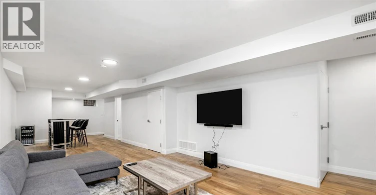 1027 Walker, Windsor, ON, N8Y 2N6 - 27