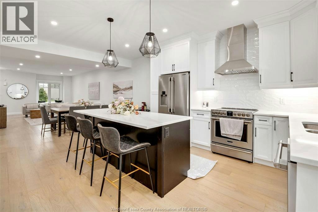 1027 Walker, Windsor, ON, N8Y 2N6 - 12