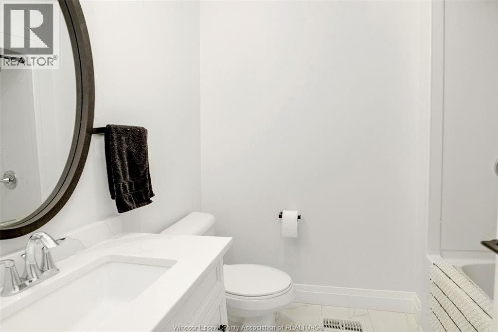 1027 Walker, Windsor, ON, N8Y 2N6 - 24