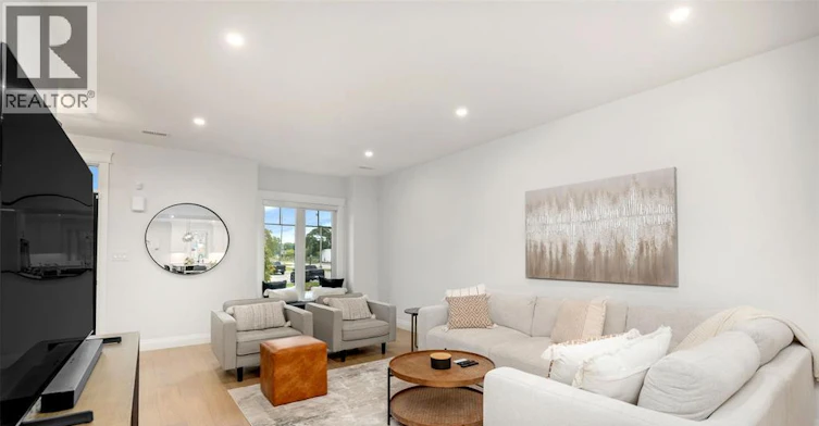 1027 Walker, Windsor, ON, N8Y 2N6 - 6