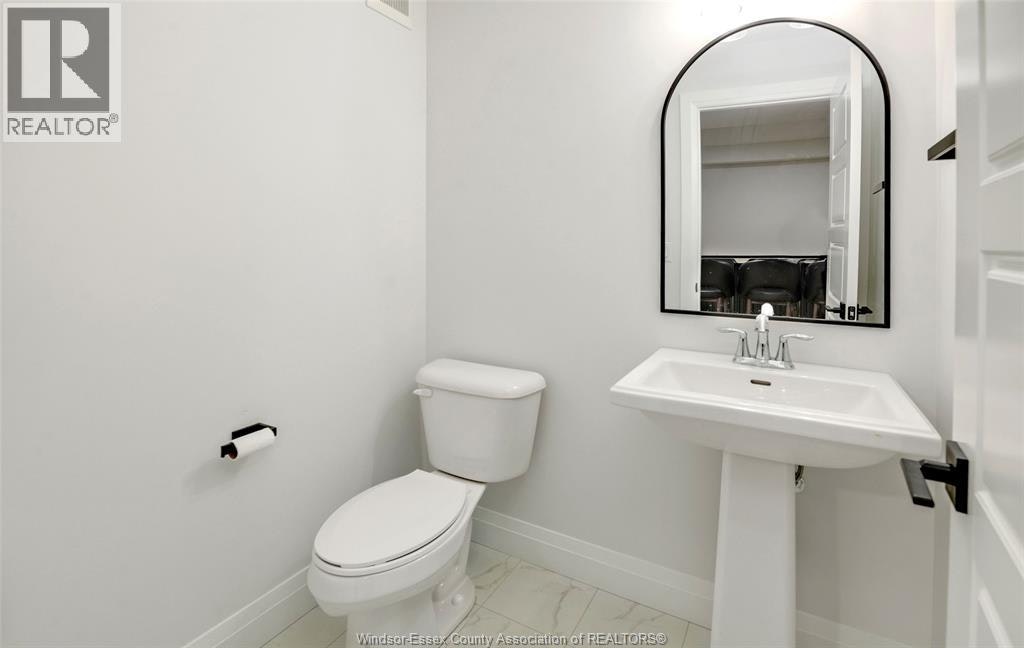 1027 Walker, Windsor, ON, N8Y 2N6 - 33