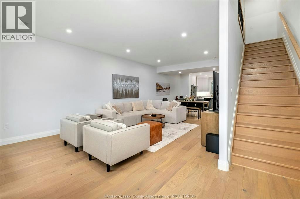 1027 Walker, Windsor, ON, N8Y 2N6 - 3