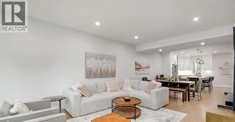 1027 Walker, Windsor, ON, N8Y 2N6 - 4