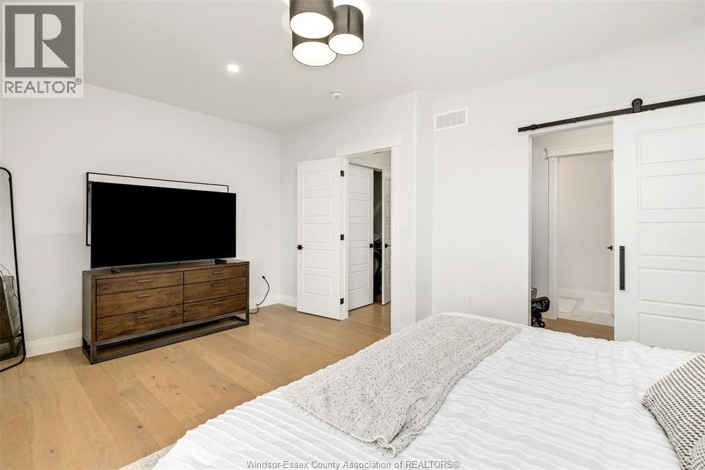 1027 Walker, Windsor, ON, N8Y 2N6 - 18