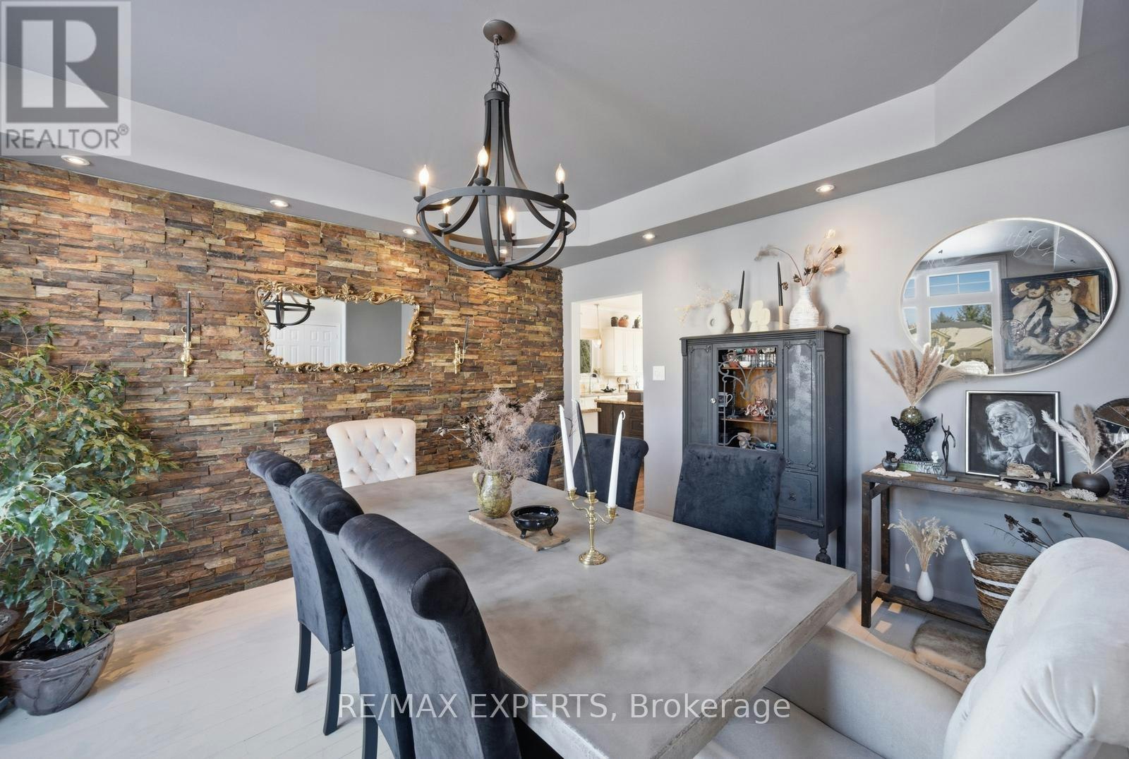 11 Basswood Circle, Oro-Medonte, ON, L0L 2L0 - 6