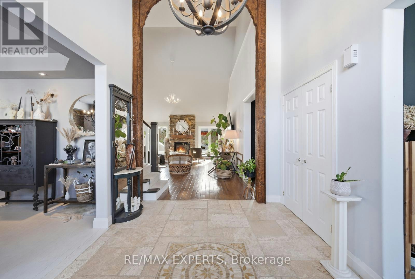11 Basswood Circle, Oro-Medonte, ON, L0L 2L0 - 4