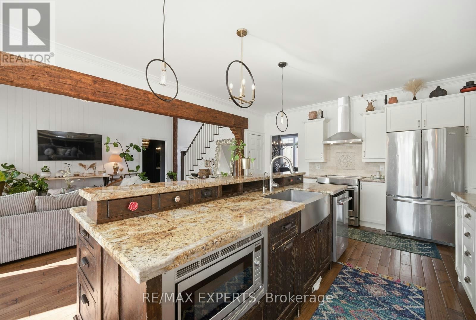 11 Basswood Circle, Oro-Medonte, ON, L0L 2L0 - 17