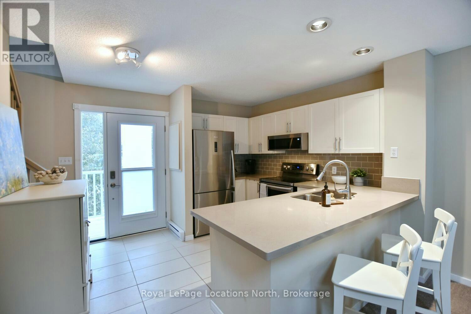 176-49 Trott Boulevard, Collingwood, ON, L9Y 5B8