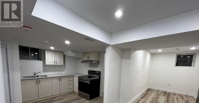 33 Lanark Circle, Brampton, ON, L6X 5L3 - 9
