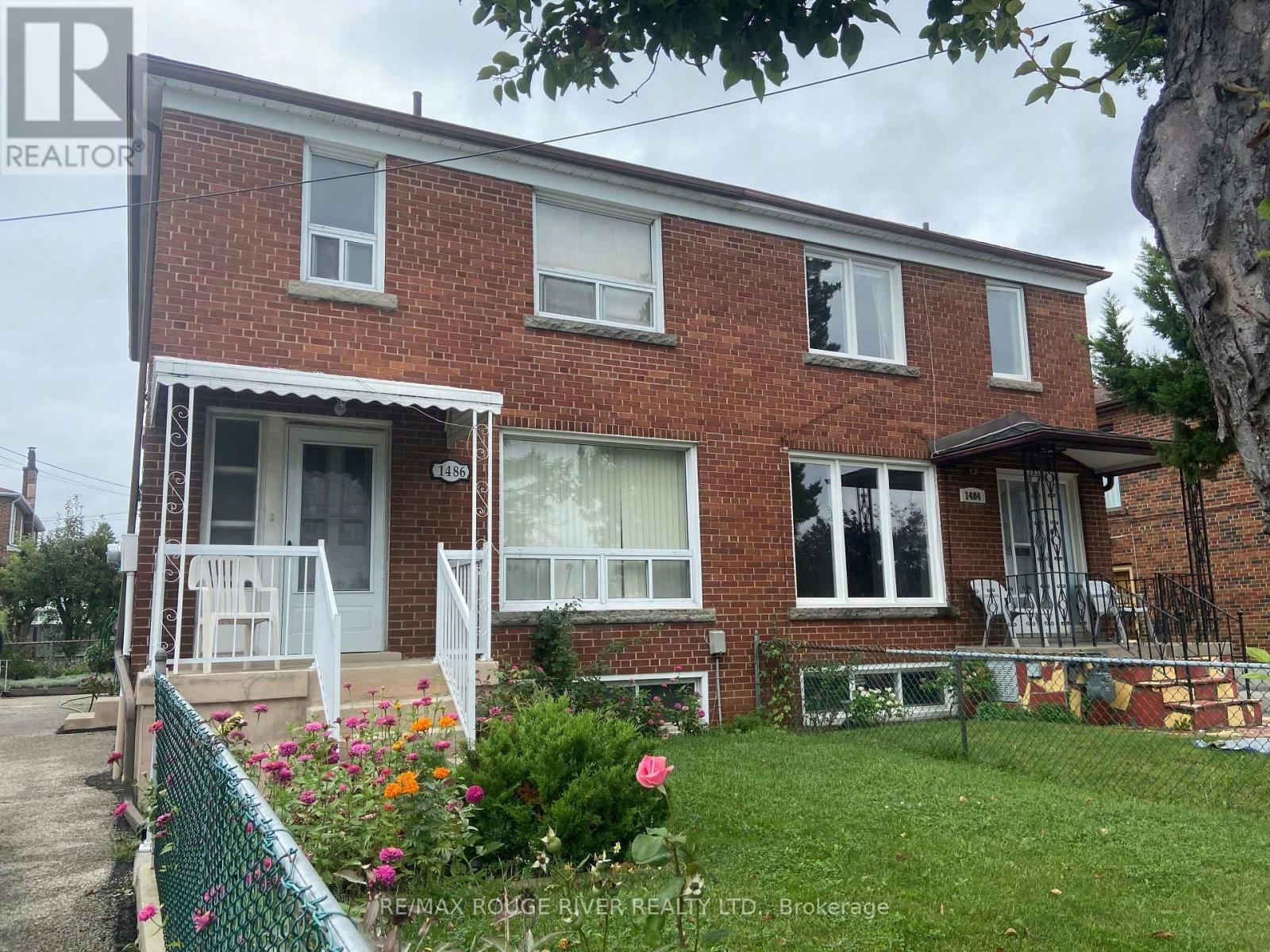 1486 Lawrence Avenue W, Toronto, ON, M6L 1B3
