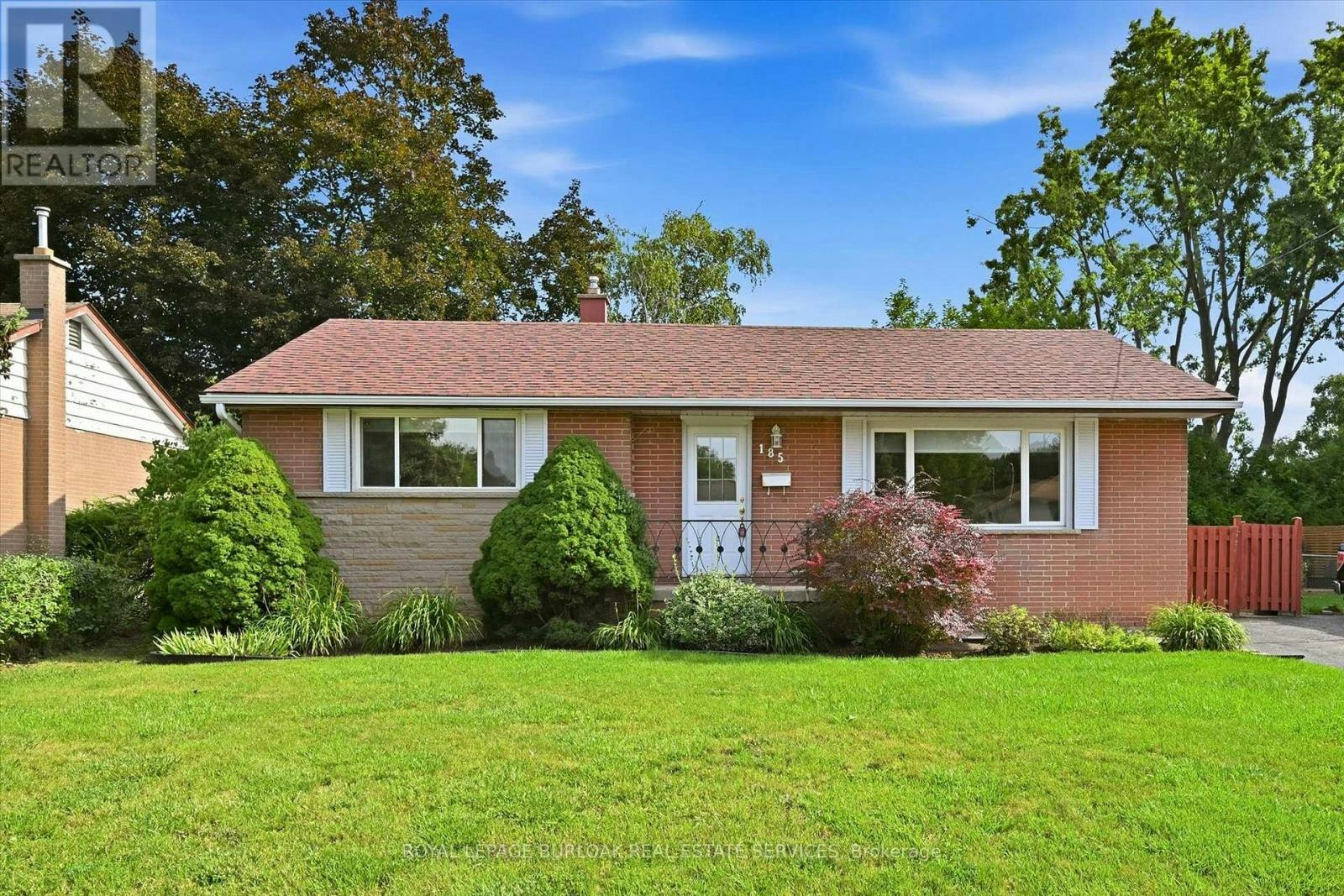185 Euston Road, Burlington, ON, L7L 4V7
