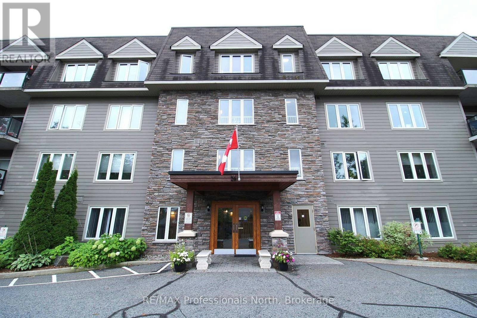 402-26 Dairy Lane, Huntsville, ON, P1H 0A4