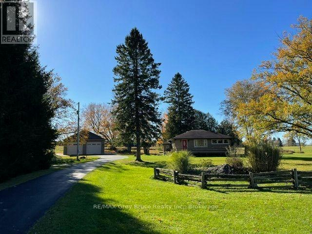 202306 6 Highway, Georgian Bluffs, ON, N4K 5N5