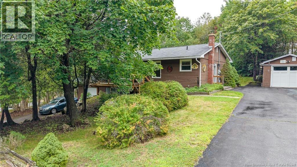 9 Milne Street, Rothesay, NB, E2E 1Y8